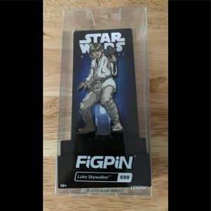 NIB Star Wars Luke Skywalker FIGPIN #699